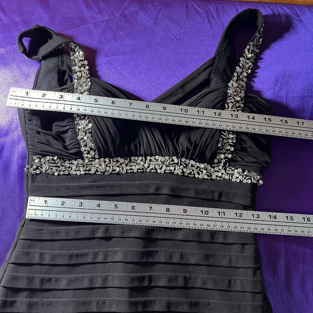 πBetsy & Adam Look at the backside.....Great looking Prom - Ball - Formal Dress - Picture 13 of 16